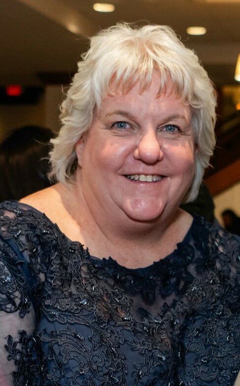 Mary Jo  Schmiade